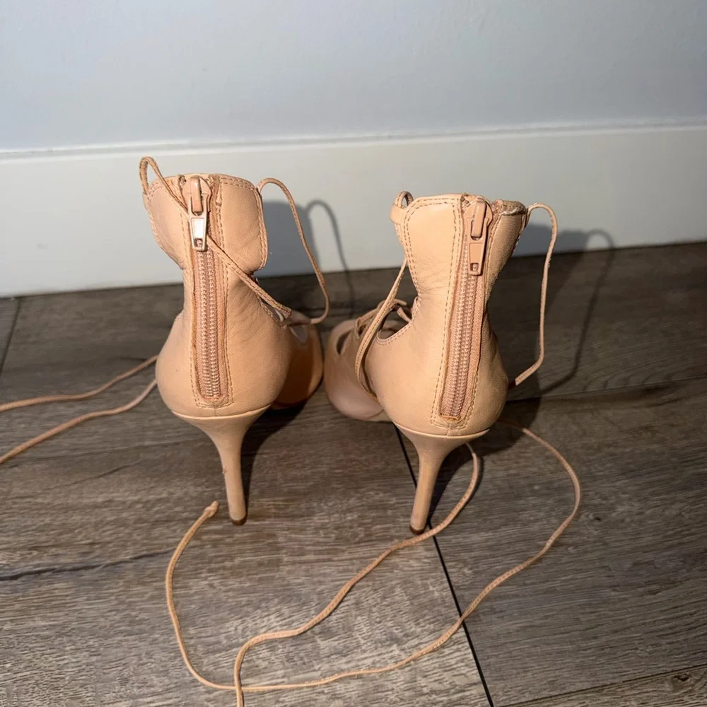 Vince Camuto Lace-Up Peep Toe Heels in Nude Size 8